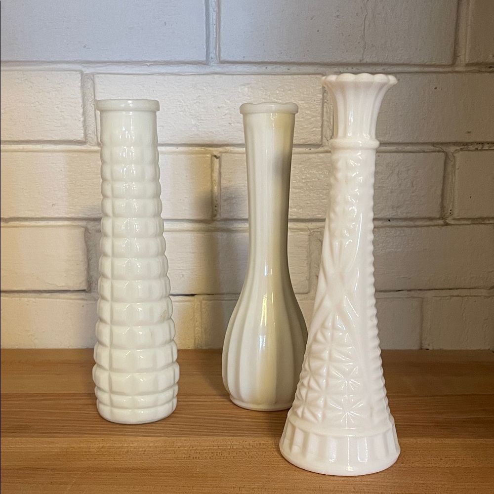 Milk Glass Flower Vase Set